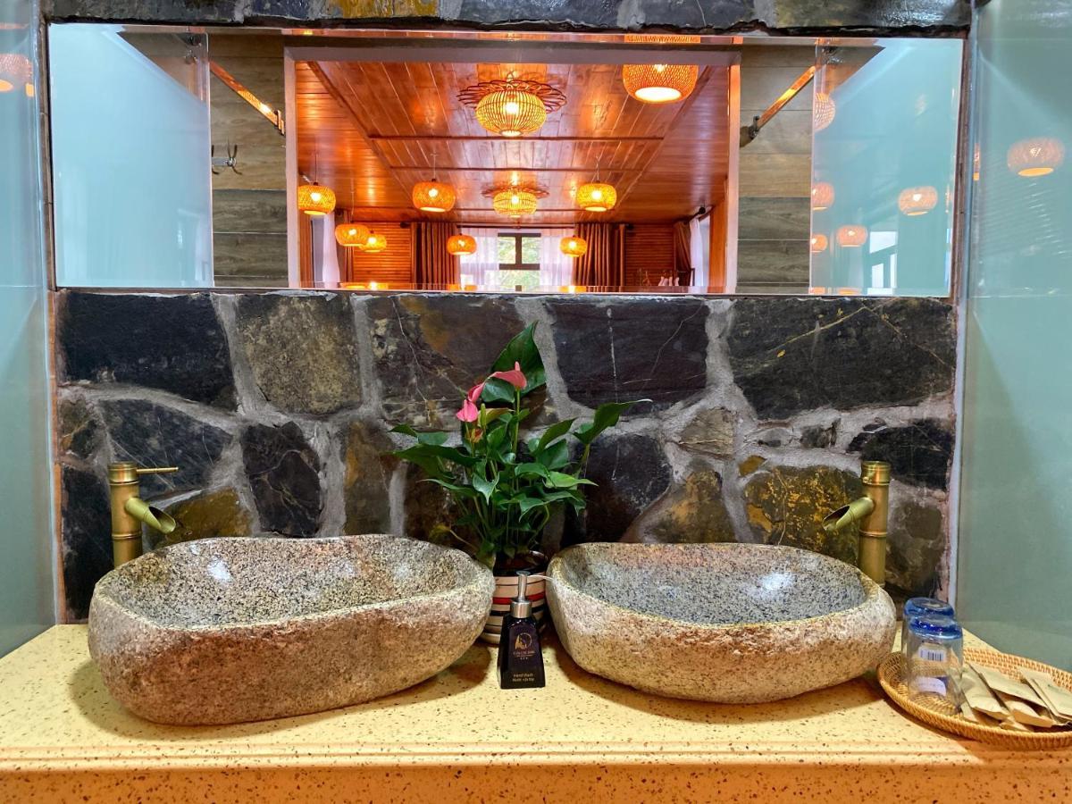 タム コック ディビ ヴィラ ニンビン エクステリア 写真